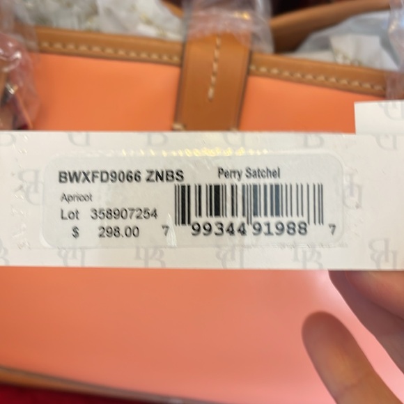 DOONEY & BOURKE WEXFORD LEATHER PERRY SATCHEL HANDBAG PURSE ORANGE TAN IN COLOR - Picture 5 of 12